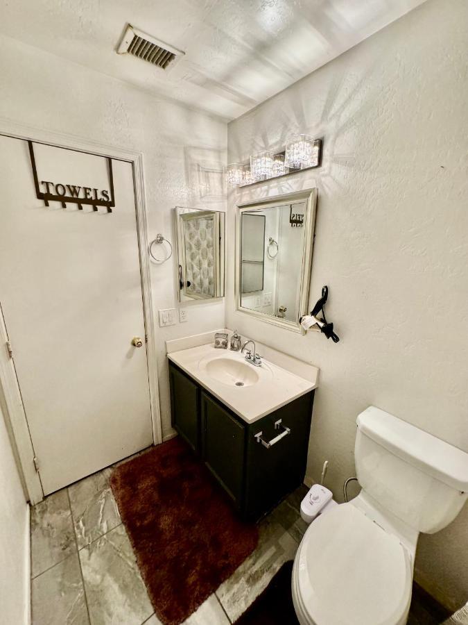 Séjour chez l'habitant Cozy Private With Shared Bathroom Inside A House